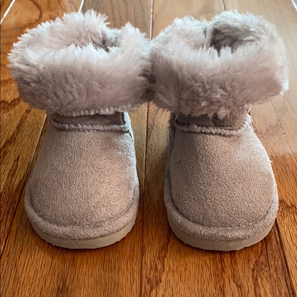 Baby girl fur lined boots - Picture 3 of 10